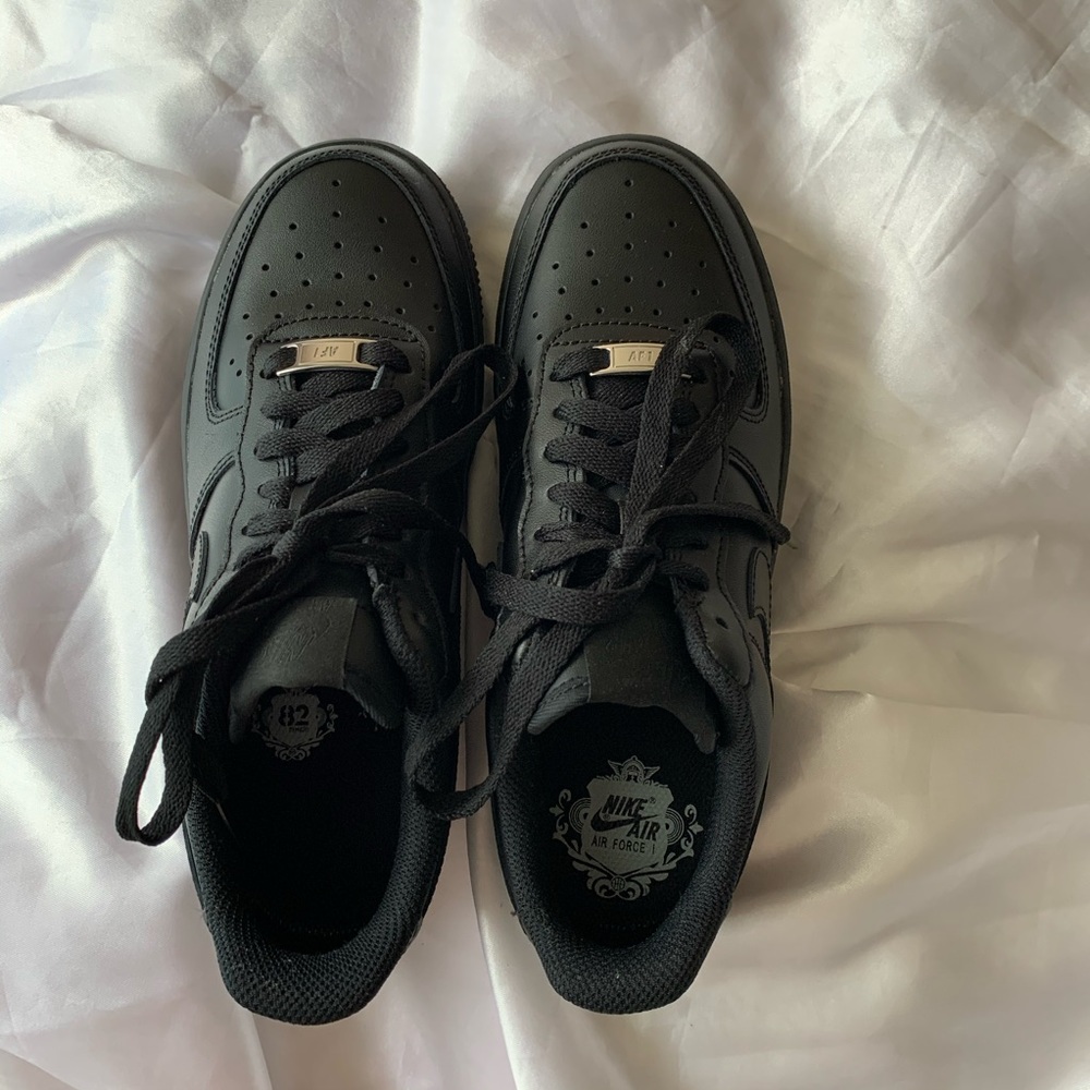 NEW NIKE AIR FORCE 1’ 07 SNEAKERS IN BLACK